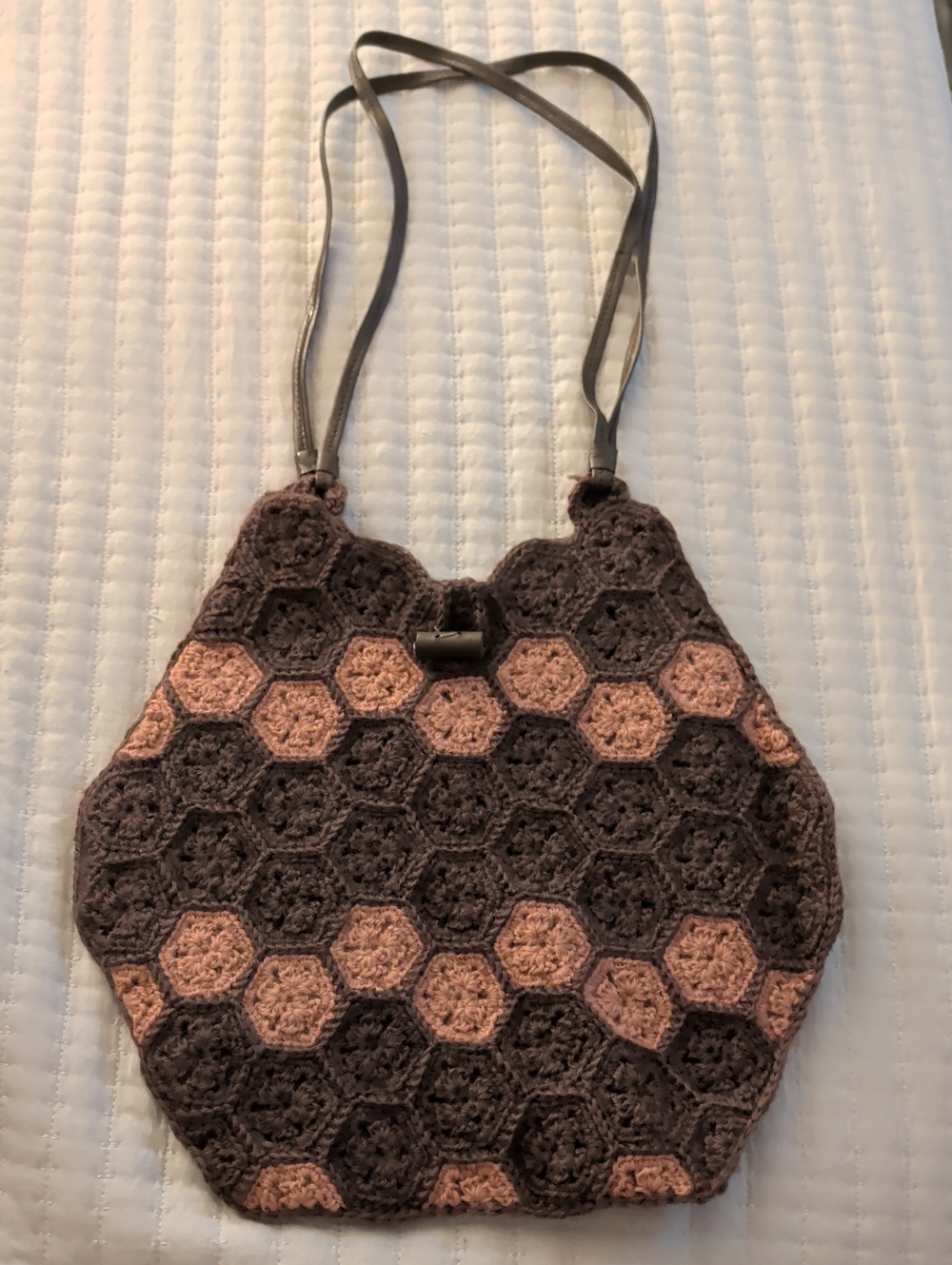 Rare Cecil Crocheted Hexagon Pattern Shoulder Bag - Brown & Dusty Pink